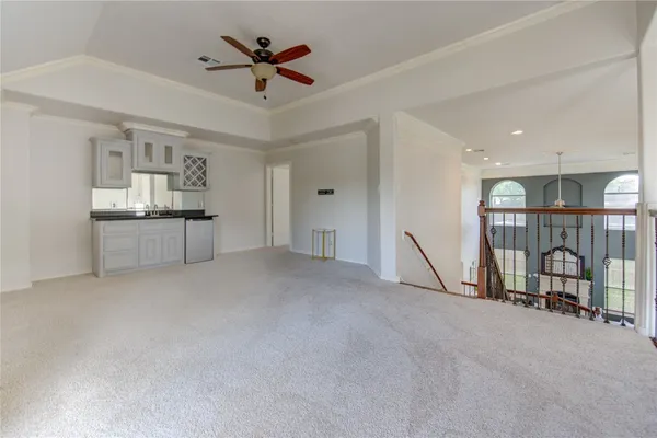 a view of a livingroom with furniture