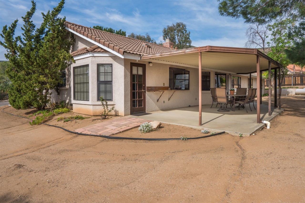 17281 Felipe Road Ramona, CA 92065 - Photo 6 of 25