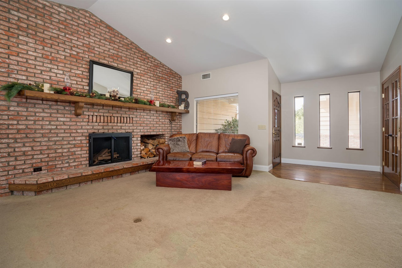 17281 Felipe Road Ramona, CA 92065 - Photo 8 of 25