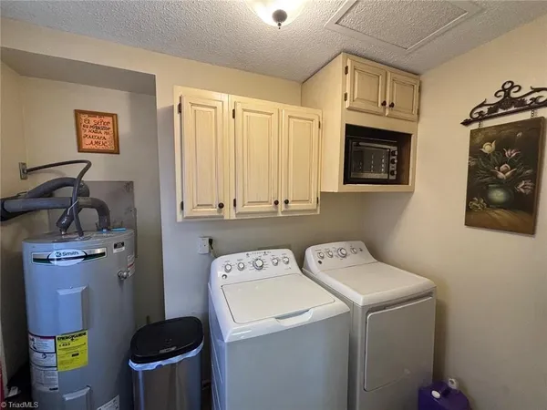 $260,000 | 6912 Harlow Drive, Archdale, NC 27263