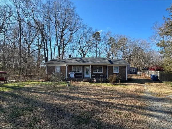 $260,000 | 6912 Harlow Drive, Archdale, NC 27263