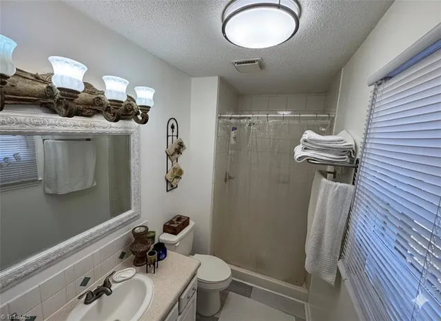 $275,000 | 6912 Harlow Drive, Archdale, NC 27263