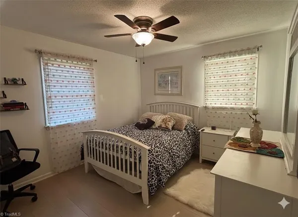 $260,000 | 6912 Harlow Drive, Archdale, NC 27263