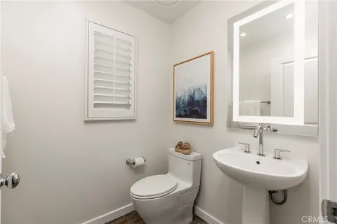 $1,238,000 | 52 Scarlet Bloom, Irvine, CA 92618