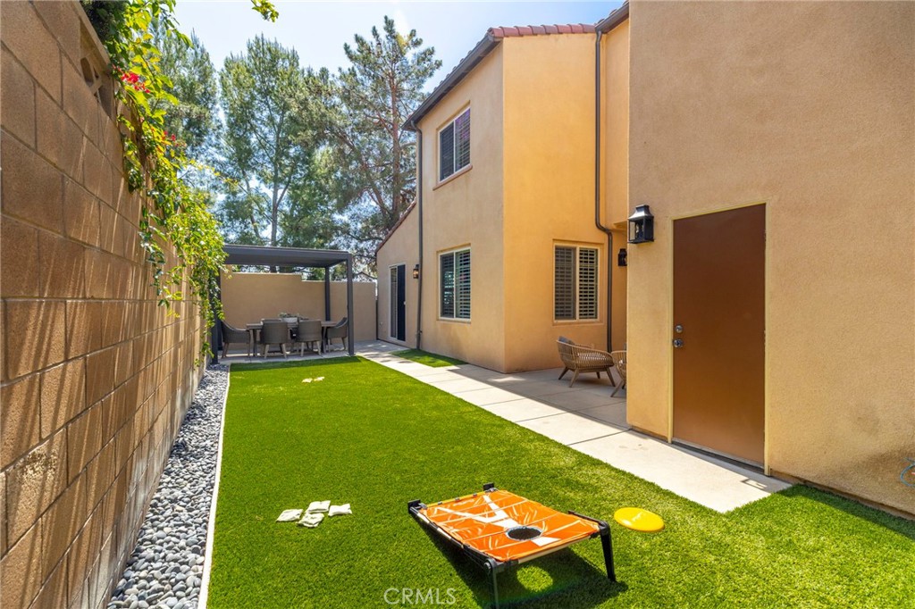 52 Scarlet Bloom Irvine, CA 92618 - Photo 23 of 43 Yard Games and Low Maintenance Yard