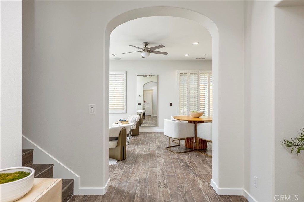 52 Scarlet Bloom Irvine, CA 92618 - Photo 3 of 43 Entryway
