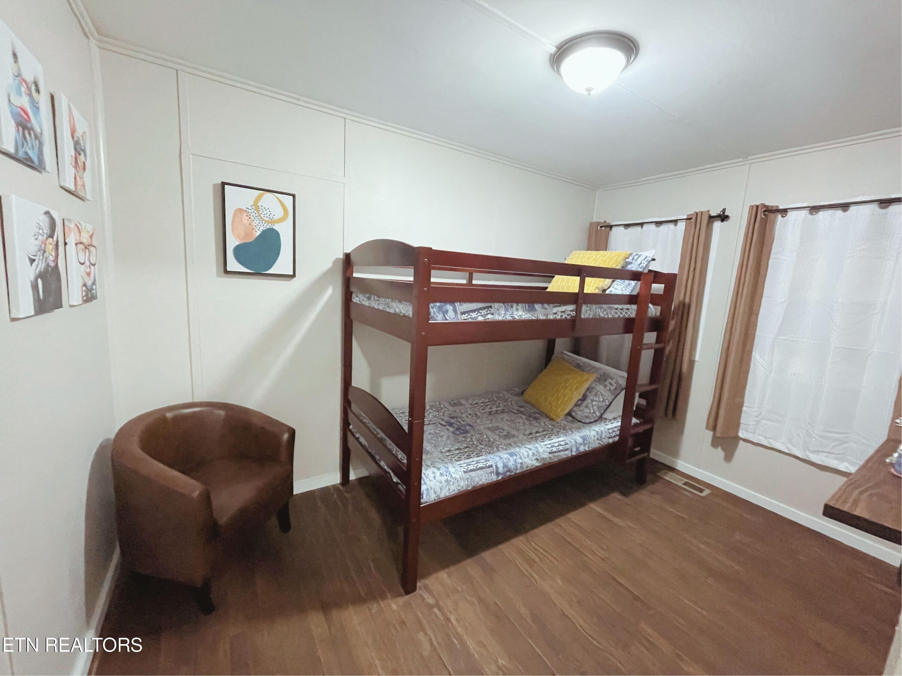 101 Hamilton Circle Oak Ridge, TN 37830 - Photo 26 of 26 Bedroom 2 101 (1)