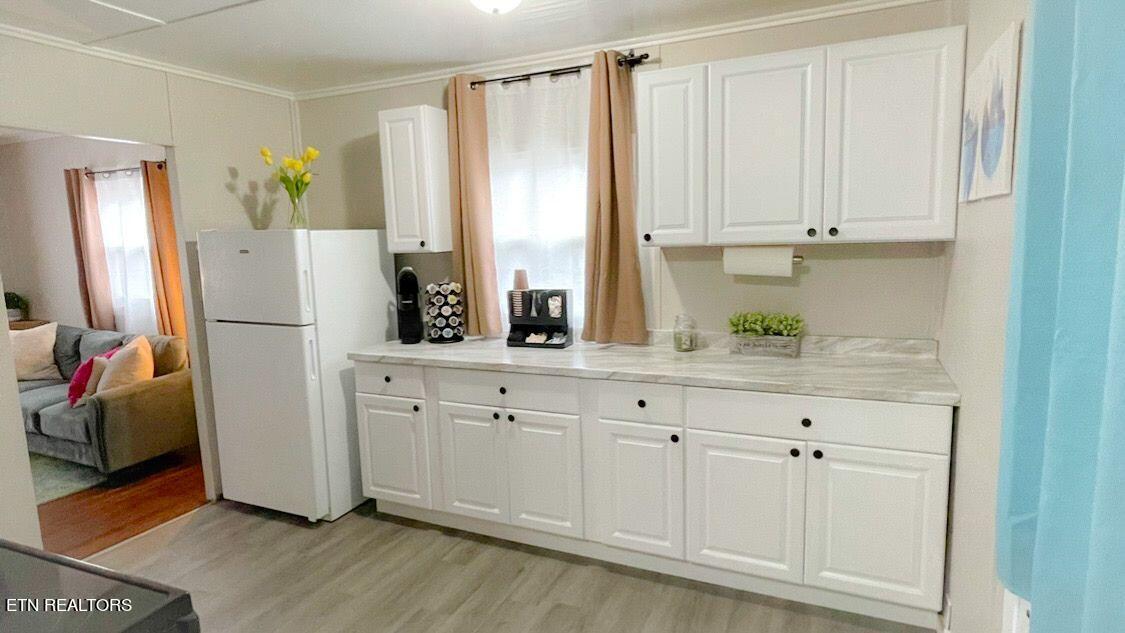 101 Hamilton Circle Oak Ridge, TN 37830 - Photo 5 of 26 Kitchen Image 2 103