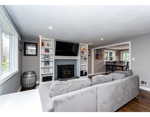 39 Graymore Road Waltham, MA 02451 - Photo 9 of 30
