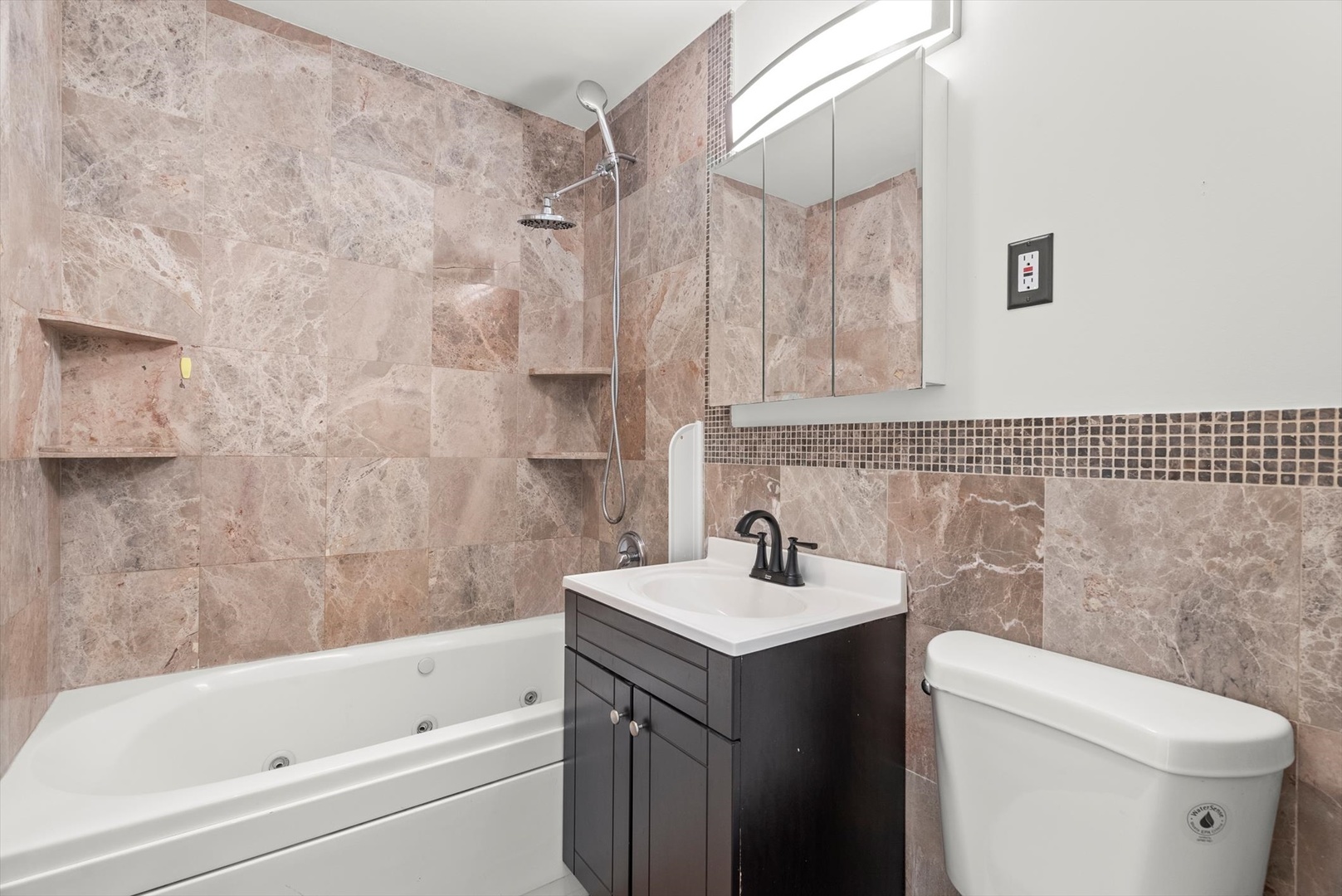 39 Hampton Road Montgomery, IL 60538 - Photo 10 of 16