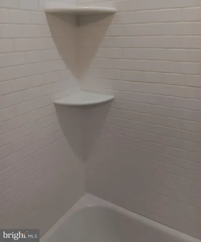 $1,550 | 153 Burmont Road, Unit B, Drexel Hill, PA 19026