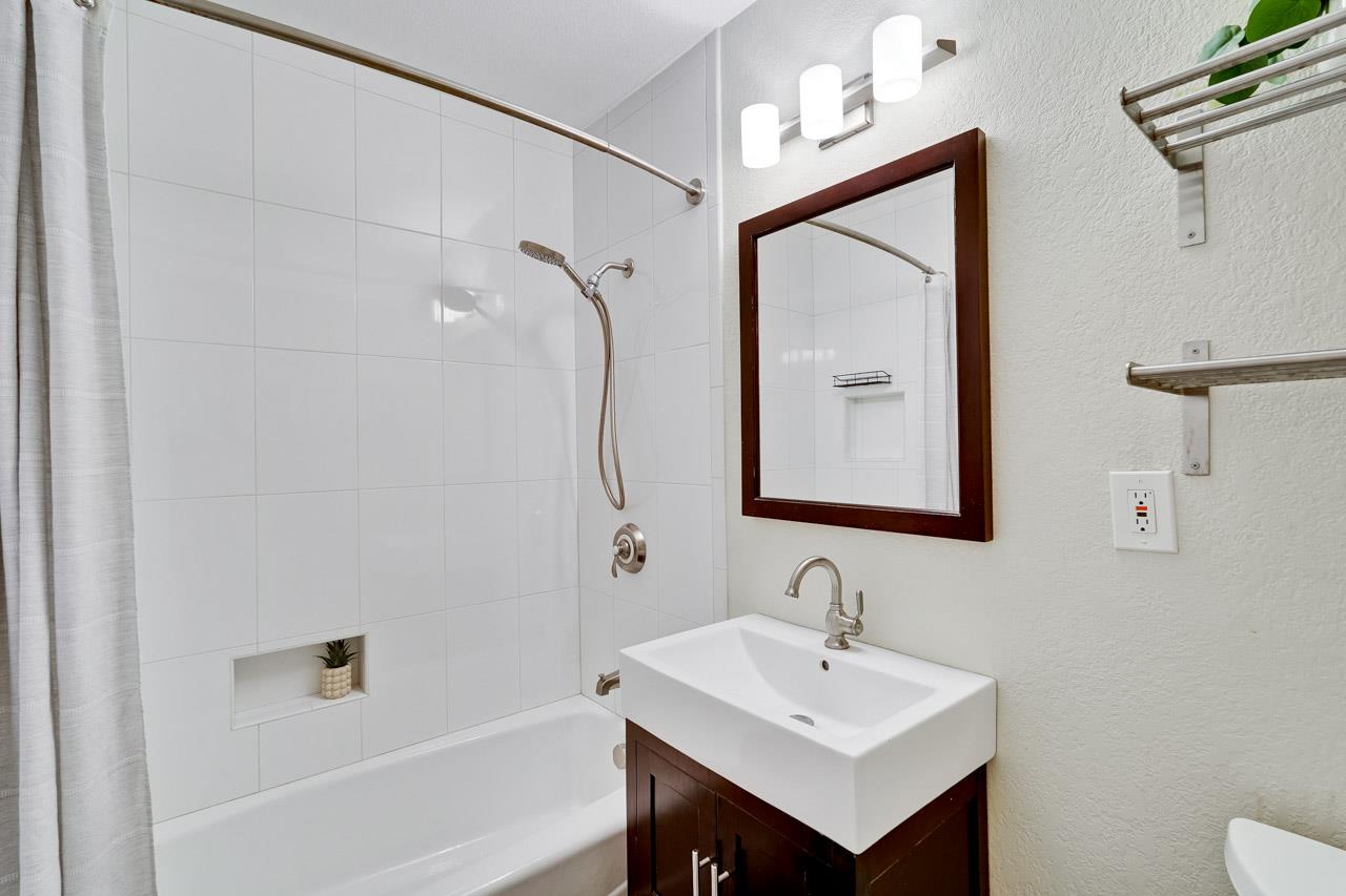 363 North Rengstorff Avenue, Unit 4 Mountain View, CA 94043 - Photo 45 of 54