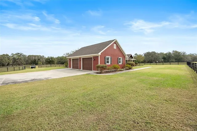 $1,650,000 | 41526 Saddle Ridge Lane, Weirsdale, FL 32195