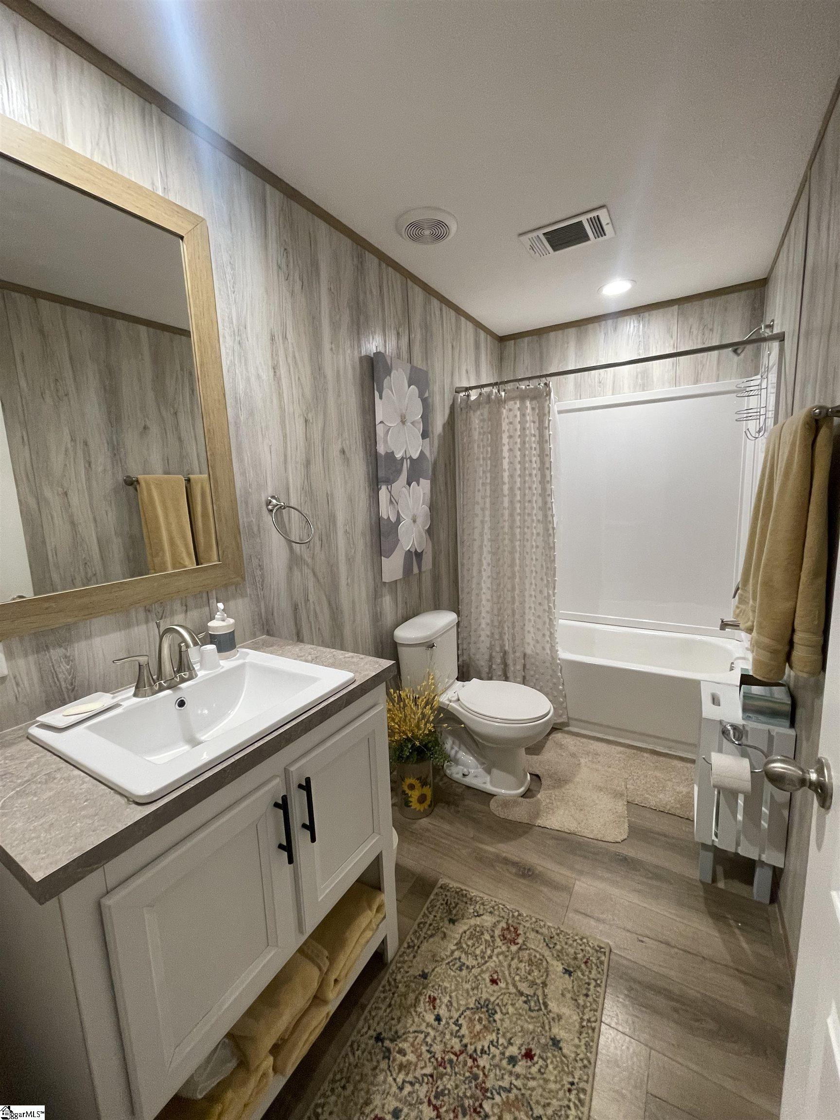 2532 Torrington Road Laurens, SC 29360 - Photo 13 of 28 Gallery Image 13