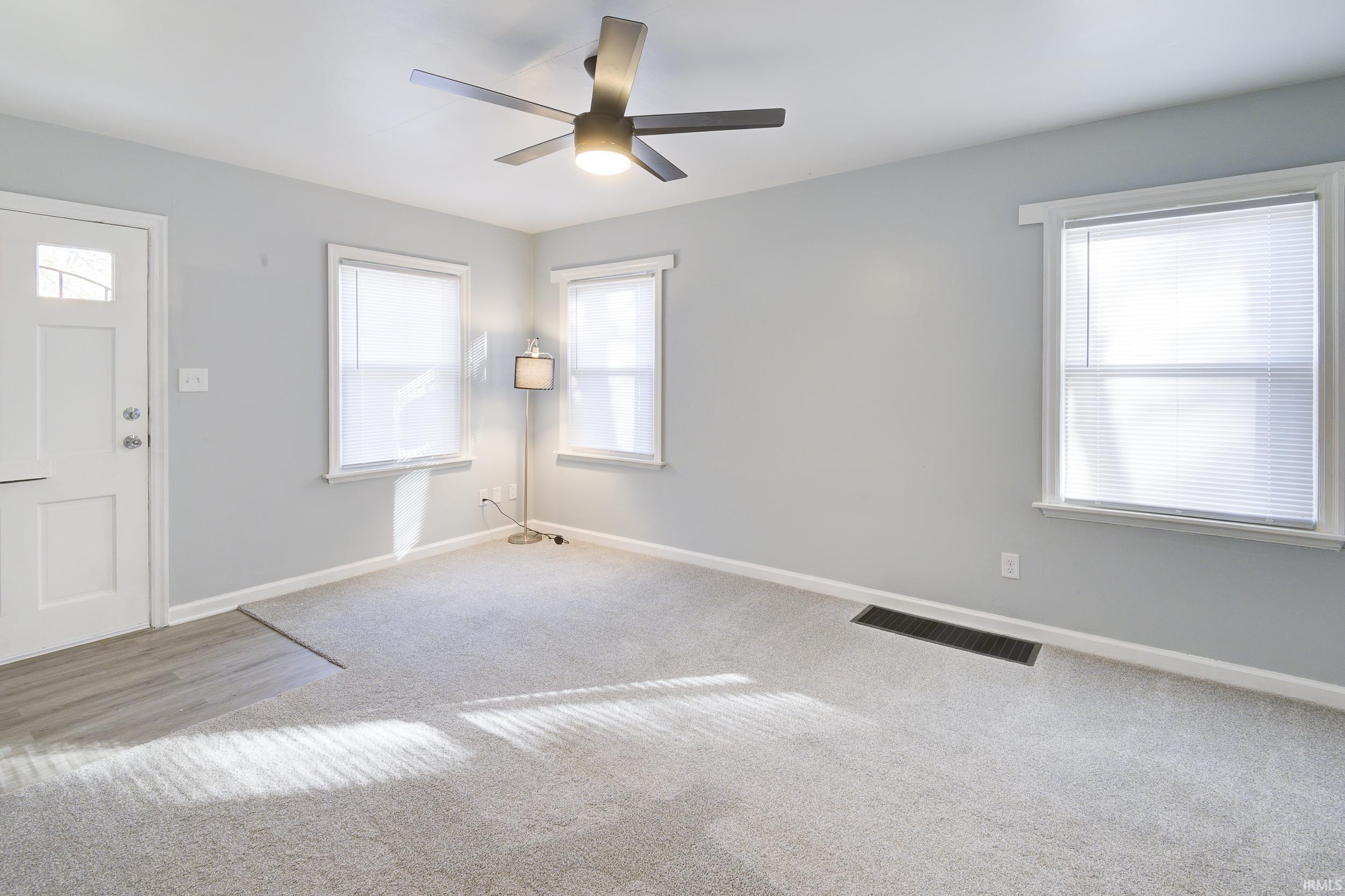 936 Baxter Street Fort Wayne, IN 46806 - Photo 8 of 36 Gallery Image 8