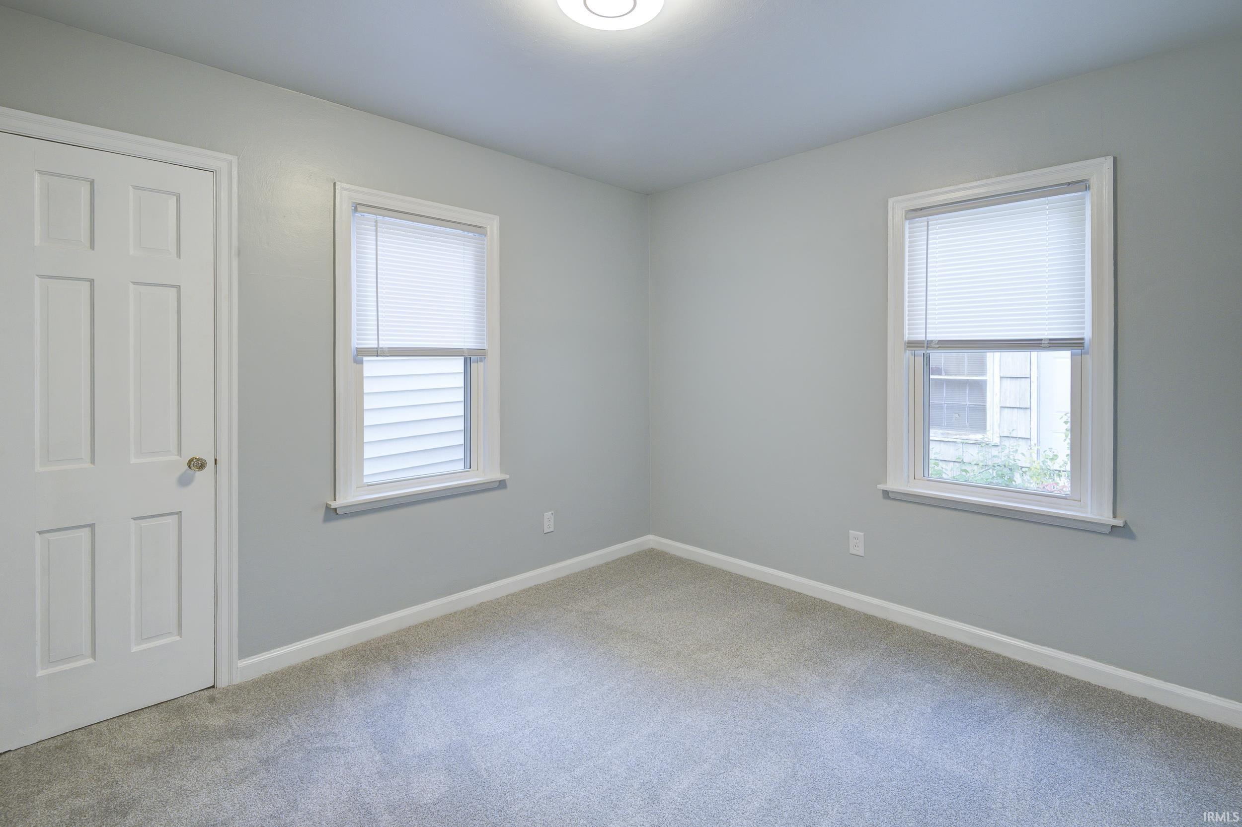 936 Baxter Street Fort Wayne, IN 46806 - Photo 9 of 36 Gallery Image 9
