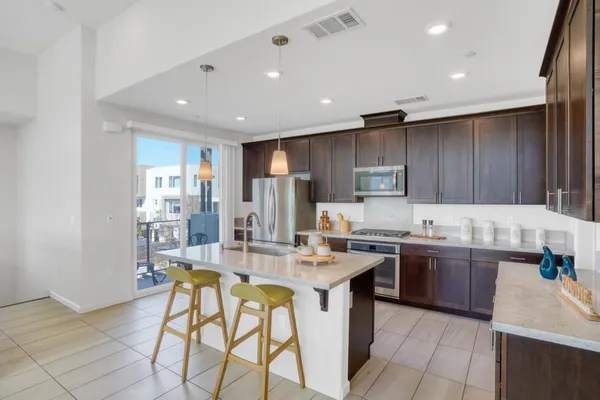$998,000 | 218 William Manly Street, Unit 6, San Jose, CA 95136
