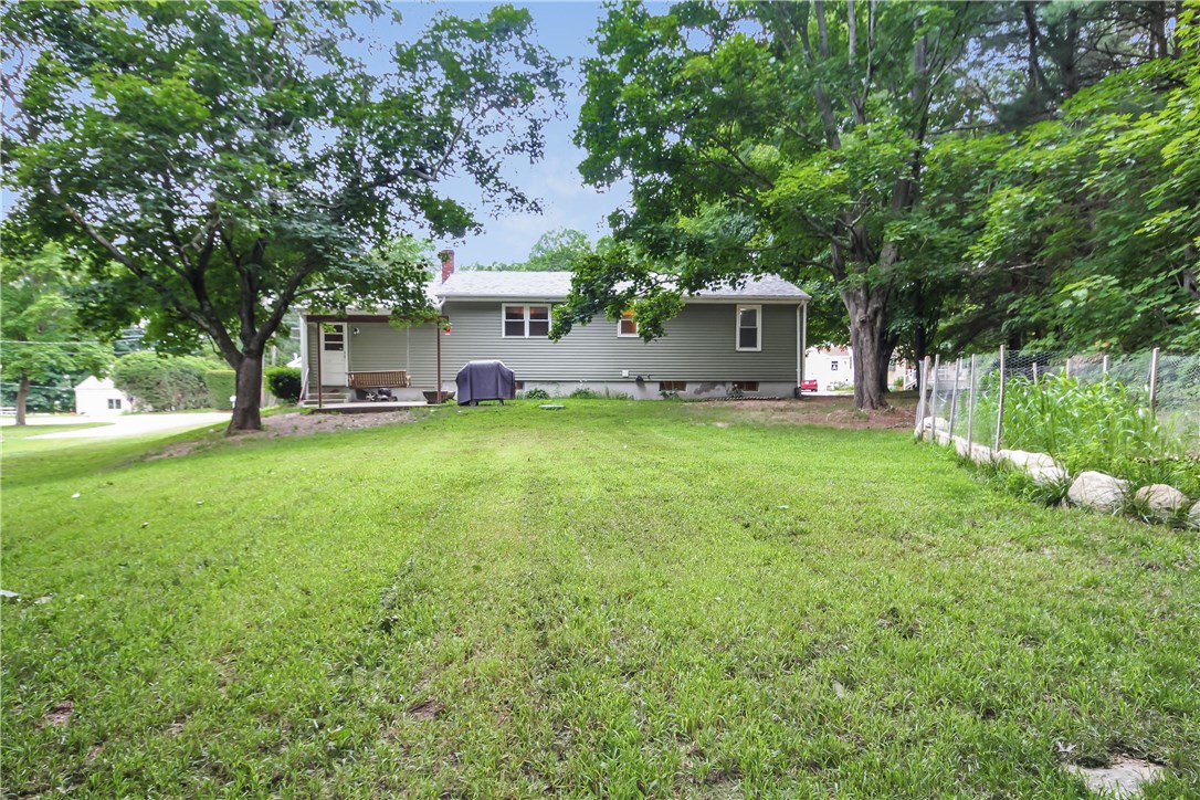 43 Abbotts Crossing Road Coventry, RI 02816 - Photo 20 of 22 Gallery Image 20