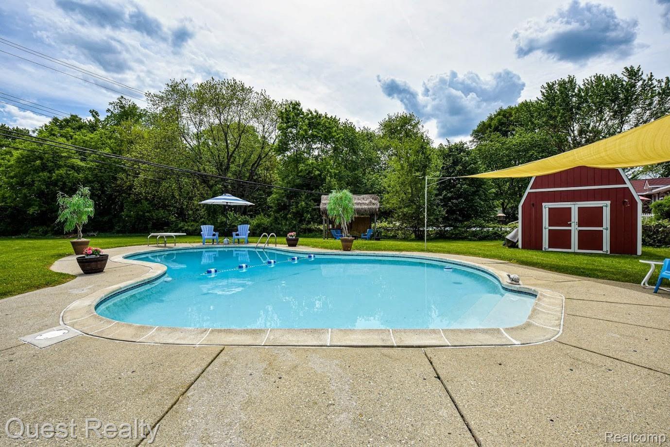 6115 Hatchery Road Waterford, MI 48327 - Photo 12 of 50 pool 2.jpg