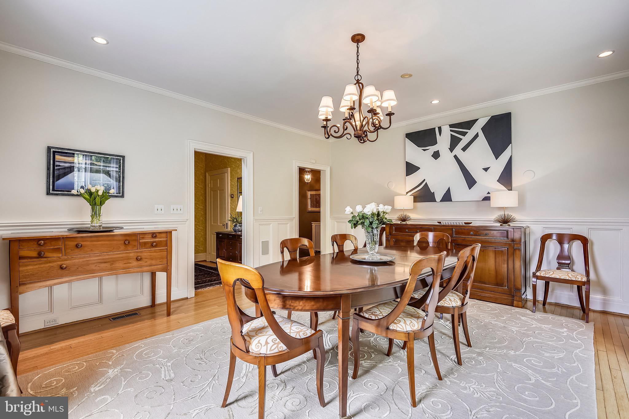 104 Tunbridge Road Baltimore, MD 21212 - Photo 12 of 62 Recessed lighting throughout