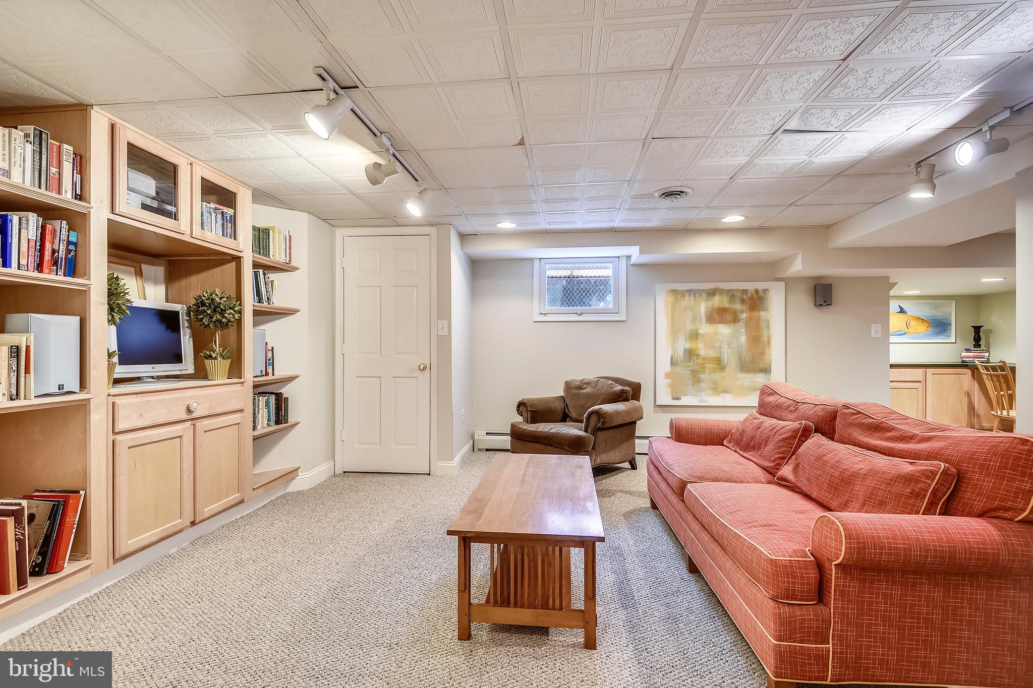 104 Tunbridge Road Baltimore, MD 21212 - Photo 26 of 62 Lower level secondary family room