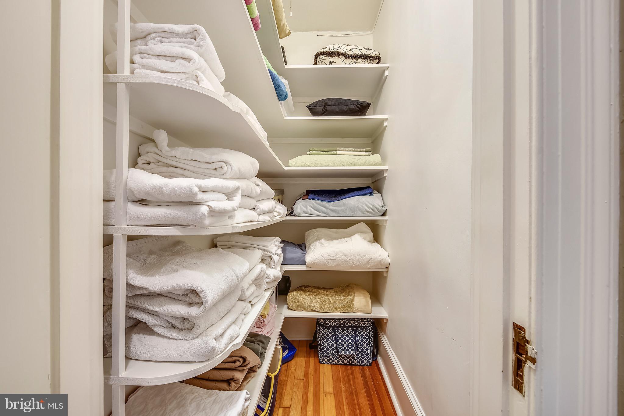 104 Tunbridge Road Baltimore, MD 21212 - Photo 40 of 62 Large hall linen closet