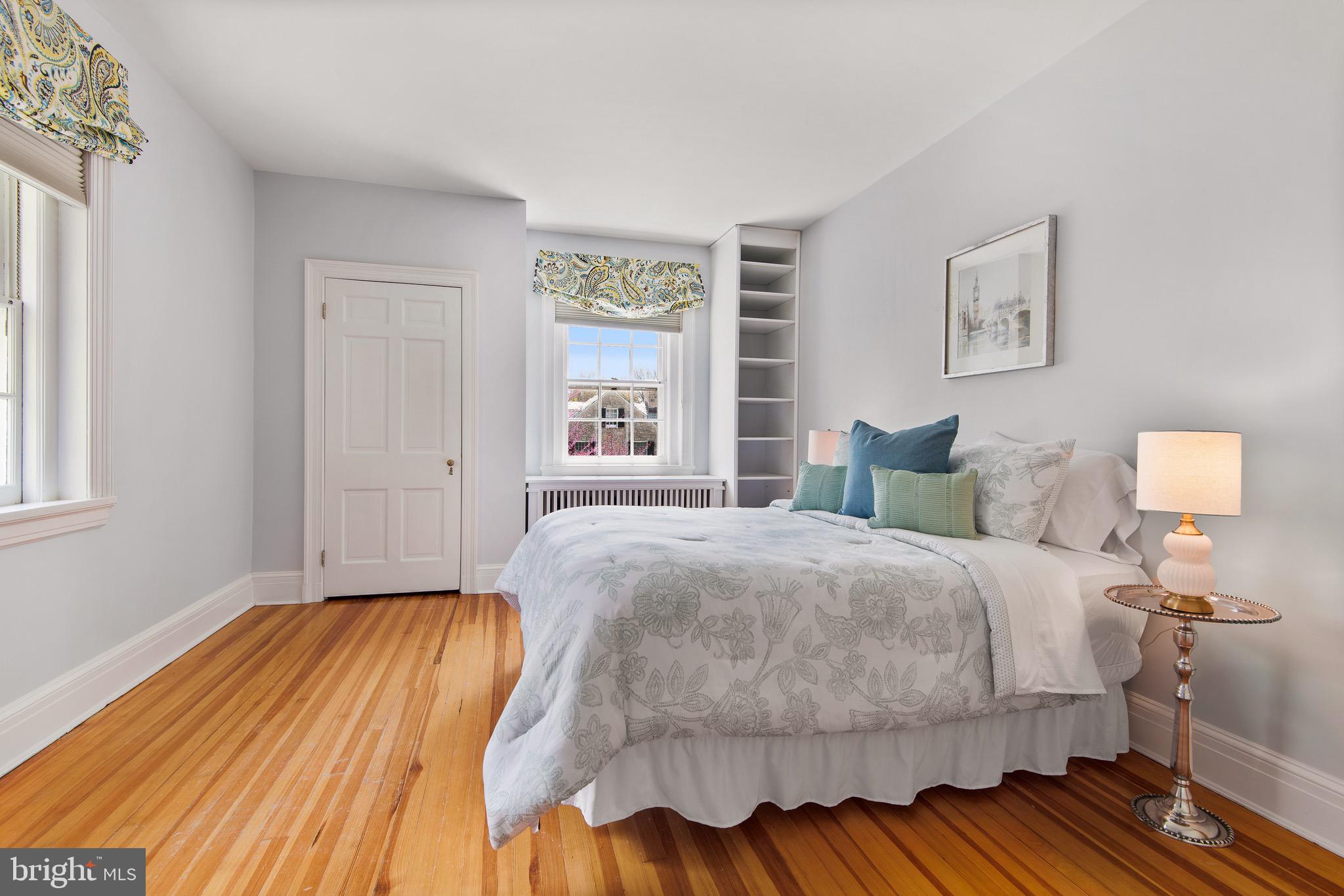 104 Tunbridge Road Baltimore, MD 21212 - Photo 42 of 62 Light filled bedroom with built-ins
