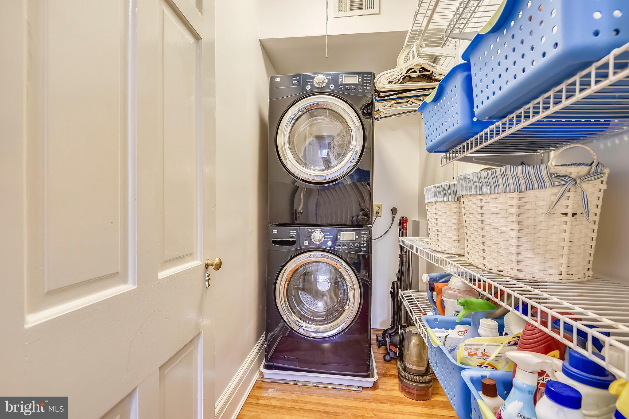 104 Tunbridge Road Baltimore, MD 21212 - Photo 49 of 62 Upper level laundry