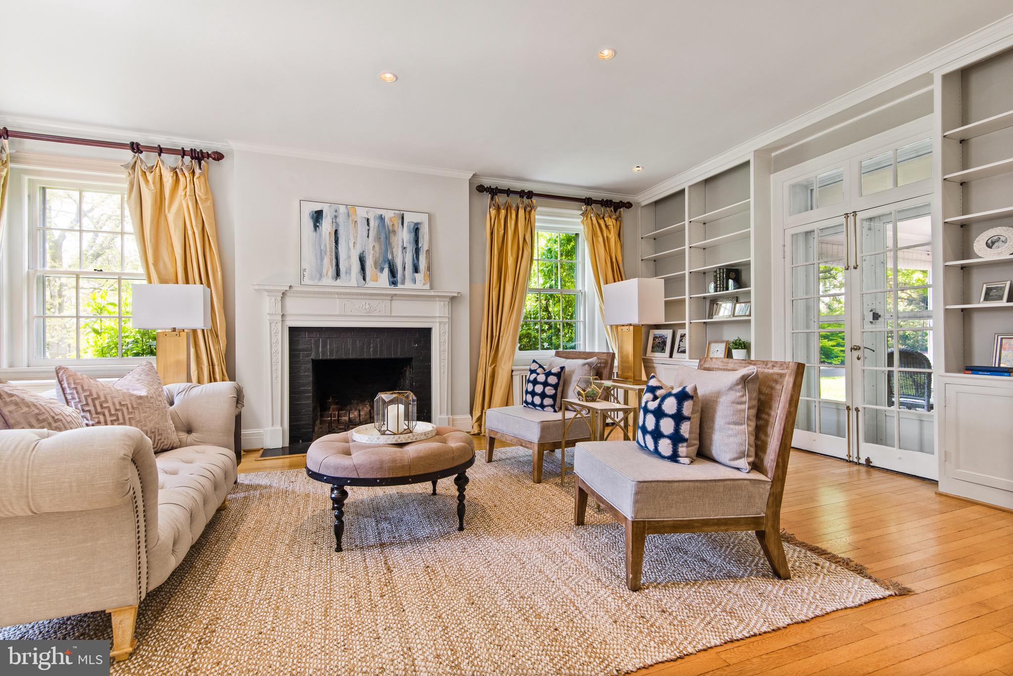 104 Tunbridge Road Baltimore, MD 21212 - Photo 6 of 62 Beautiful built-ins
