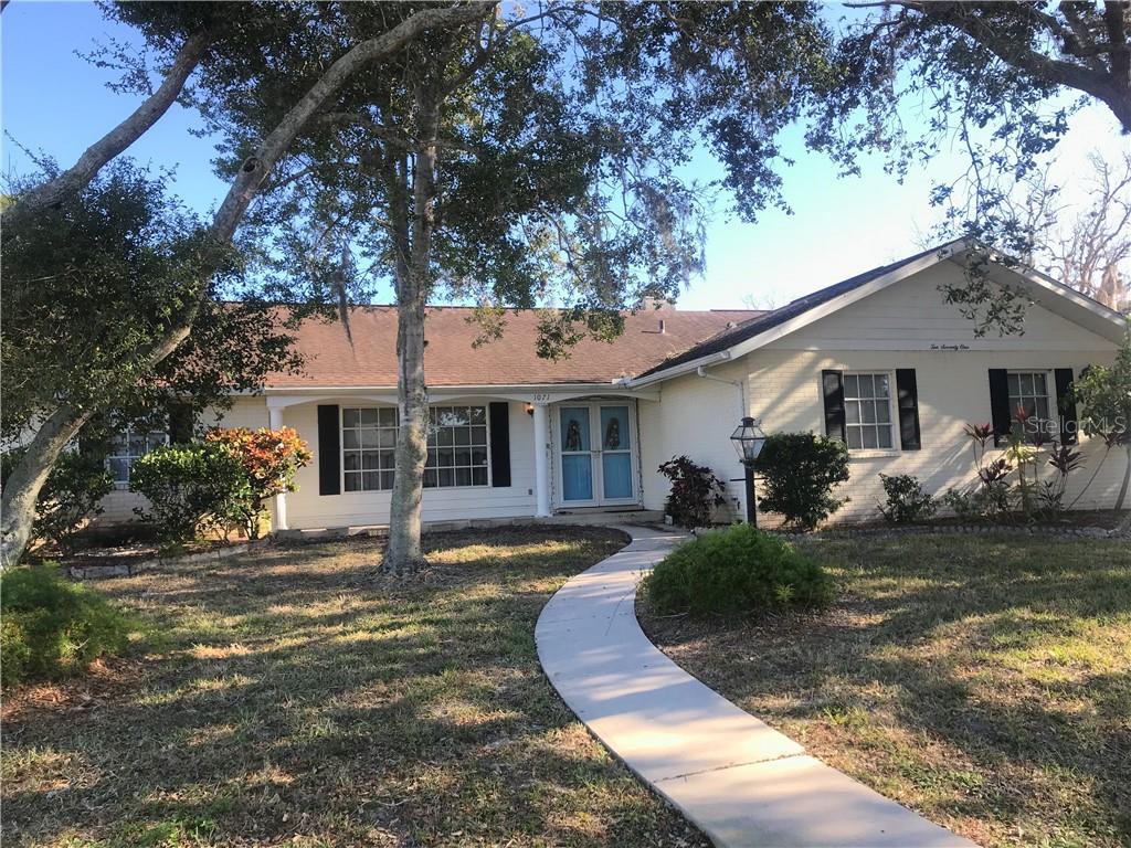 1071 Mohawk Road Venice, FL 34293 - Photo 1 of 1 Inviting entry - oversized corner lot
