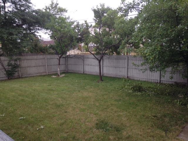 3088 East 11 Mile Road Warren, MI 48091 - Photo 5 of 19 31205786-4.JPG