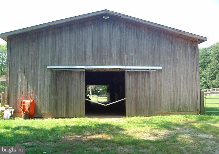 3763 Houcks Road Monkton, MD 21111 - Photo 7 of 10 Barn