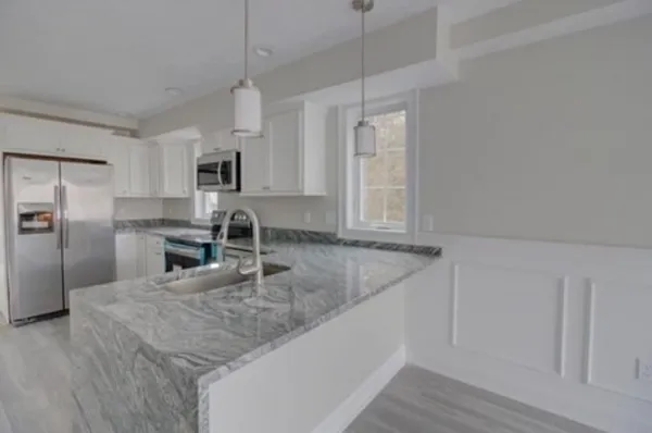 $3,200 | 89 West Main Street, Unit 207, Northborough, MA 01532