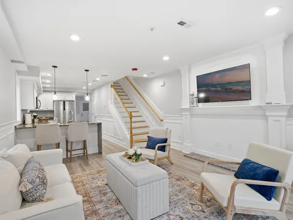 $3,200 | 89 West Main Street, Unit 207, Northborough, MA 01532