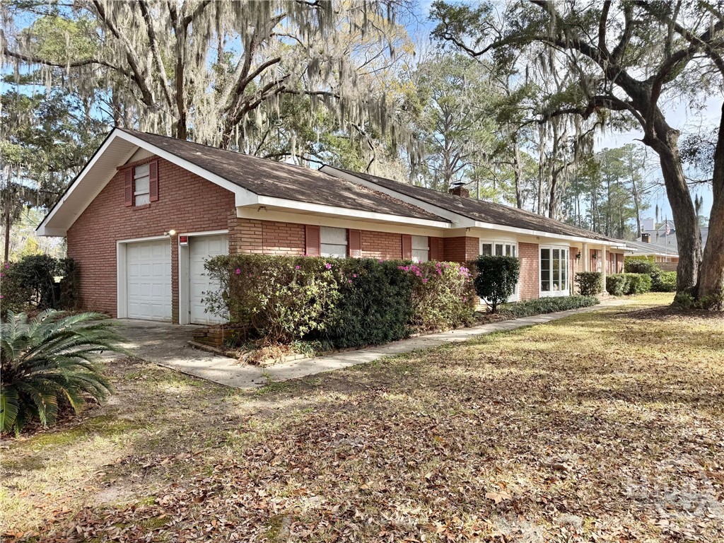 412 Arlington Road Savannah, GA 31419 - Photo 1 of 45 Gallery Image 1