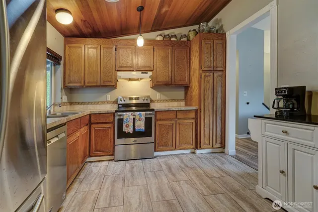 $550,000 | 1841 Northwest Russell Street, Poulsbo, WA 98370