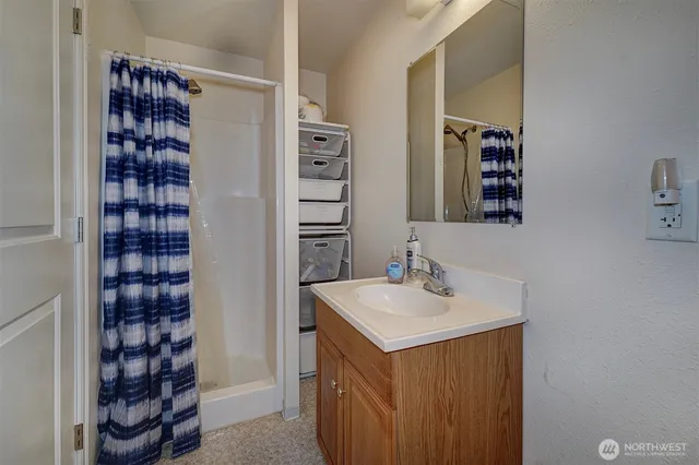 $550,000 | 1841 Northwest Russell Street, Poulsbo, WA 98370