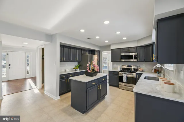 $515,000 | 2701 Whistling Court, Waldorf, MD 20601