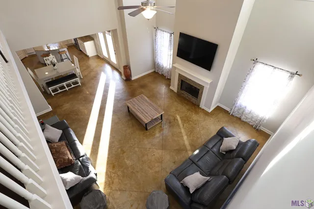 $559,000 | 256 Riverwood Drive, Houma, LA 70360