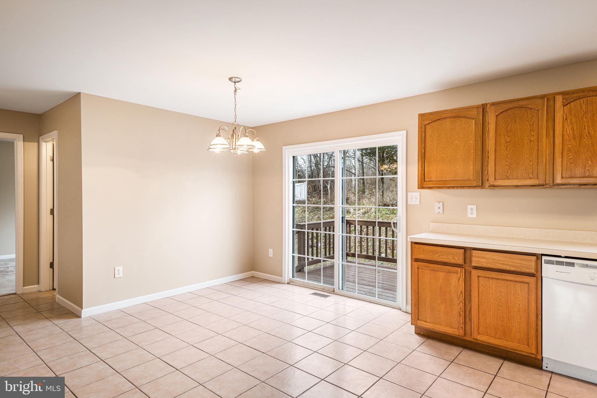 57 Gibson Road Inwood, WV 25428 - Photo 16 of 34 Dining area