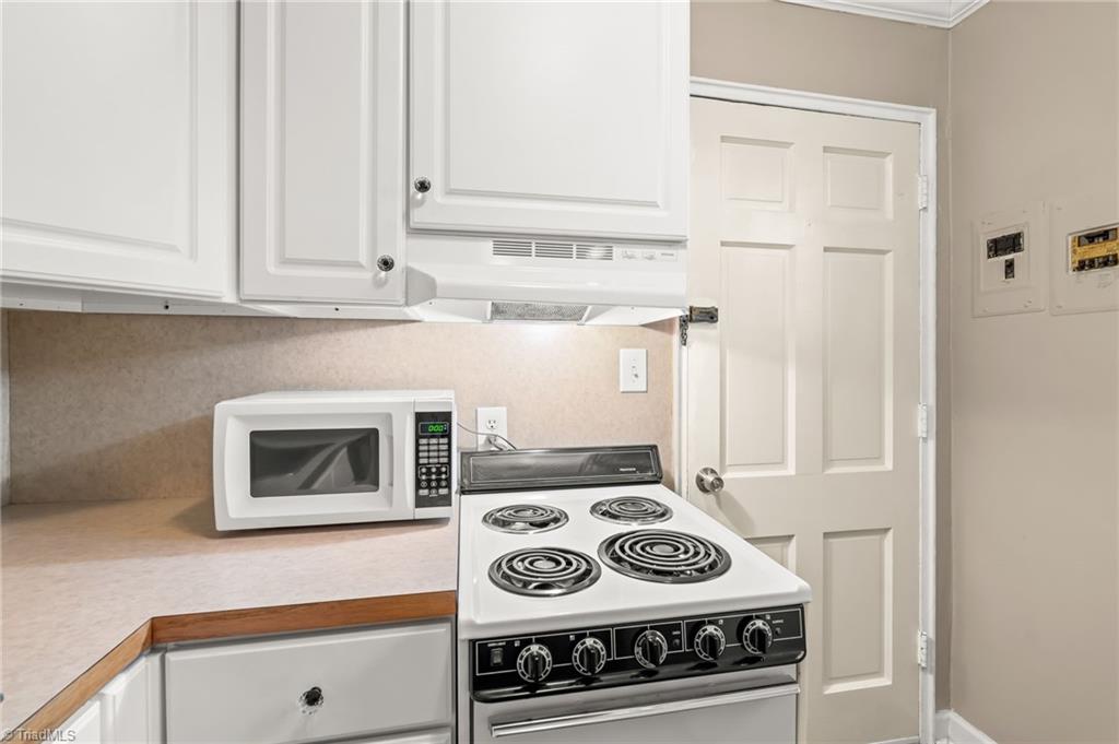 308 West Lexington Avenue High Point, NC 27262 - Photo 13 of 26