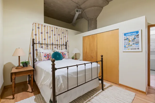 $575,000 | 1800 West Roscoe Street, Unit 316, Chicago, IL 60657