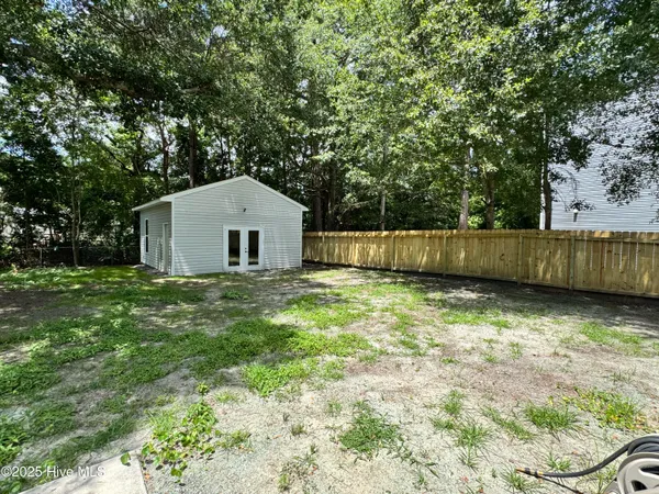 $1,450 | 510 Redwood Place, Jacksonville, NC 28540