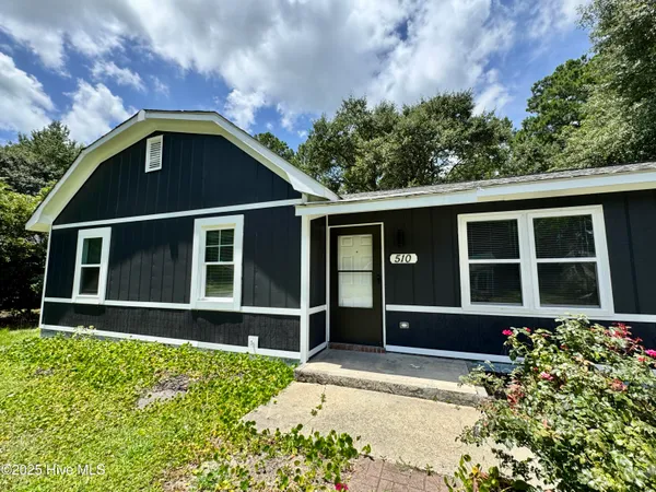 $1,450 | 510 Redwood Place, Jacksonville, NC 28540