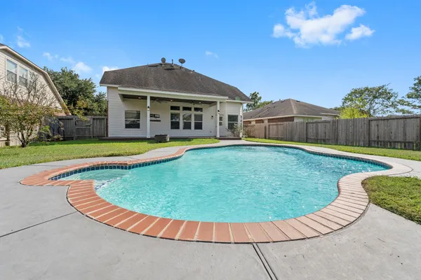 $2,500 | 622 Timberstand Lane, Spring, TX 77373