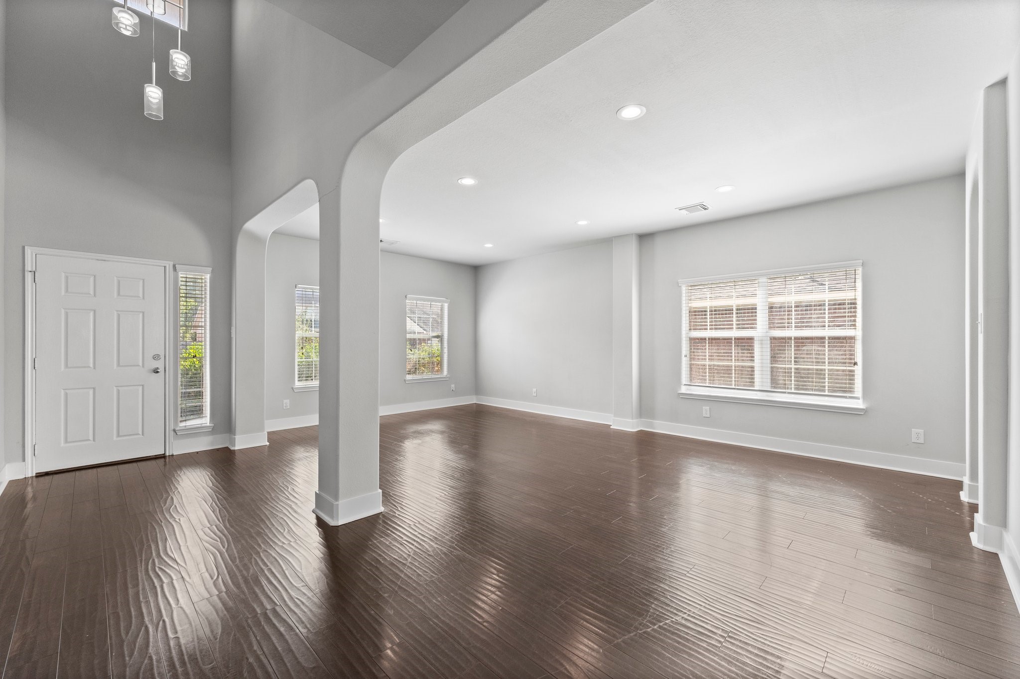 622 Timberstand Lane Spring, TX 77373 - Photo 6 of 48