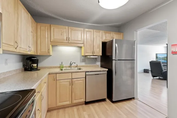 $1,250 | 78 10th Street East, Unit 3203, St. Paul, MN 55101