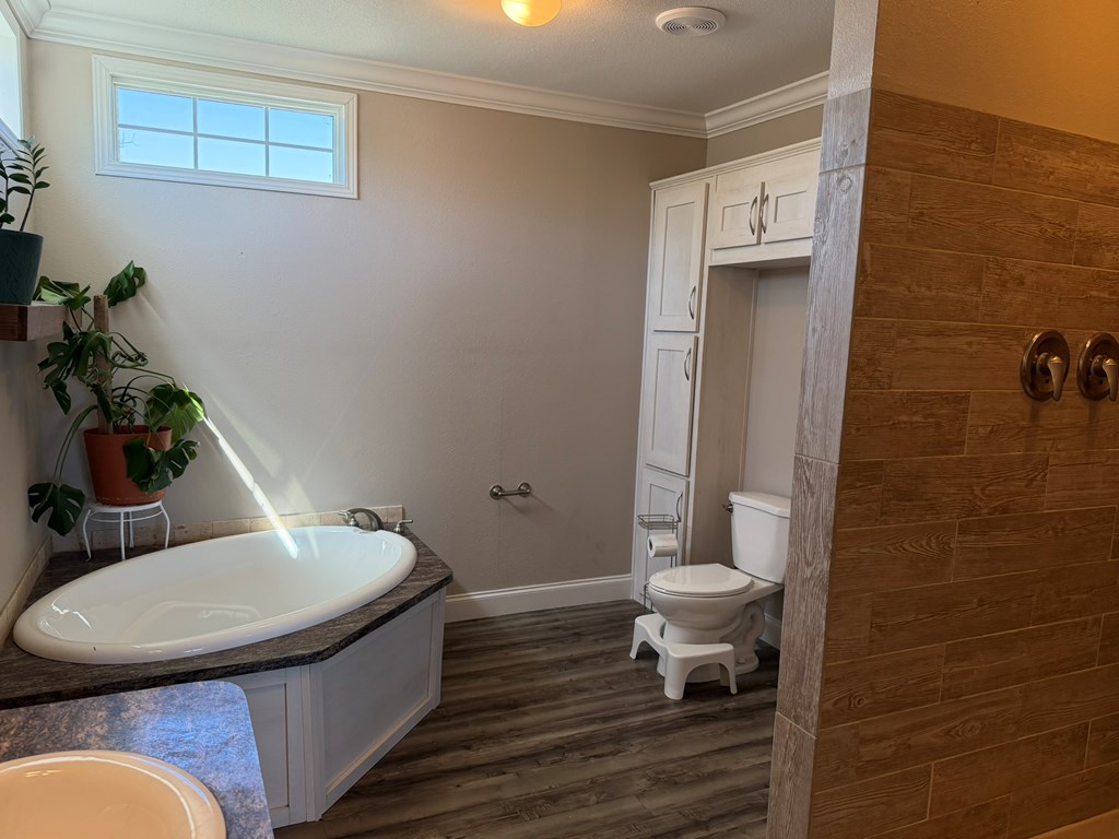 5200 Rr 1120 Rio Frio, TX 78879 - Photo 14 of 39 a bathroom with a toilet and a sink