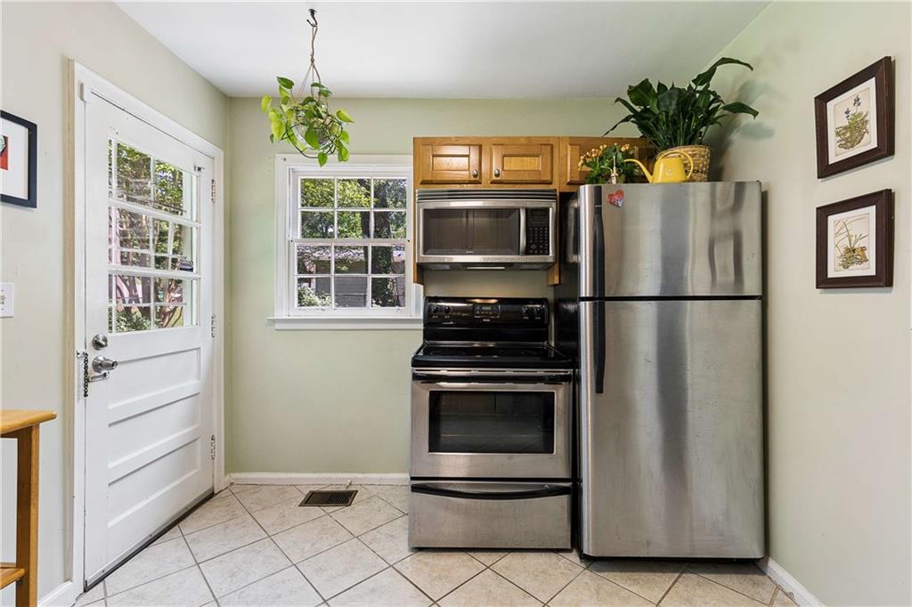 1395 Dorothy Drive Decatur, GA 30030 - Photo 18 of 35 Gallery Image 18