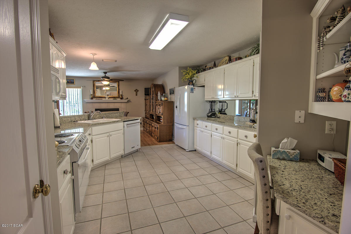 1402 Inverness Road Lynn Haven, FL 32444 - Photo 21 of 33 Gallery Image 21